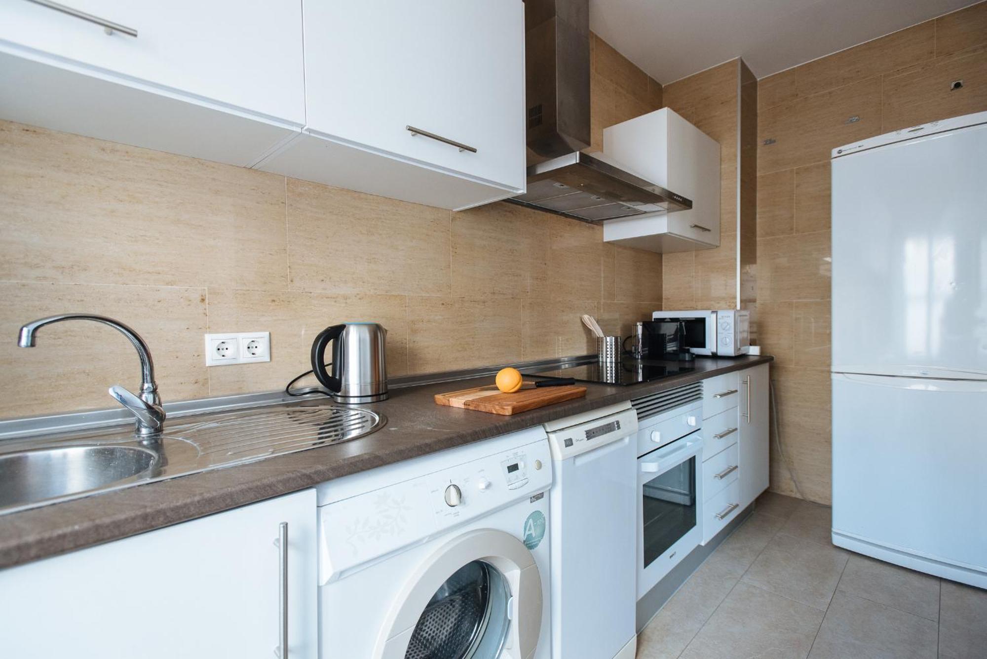 Hostly Orfila 3a-3b Exclusive Penthouse-center-fibre-parking Optional Appartement Sevilla