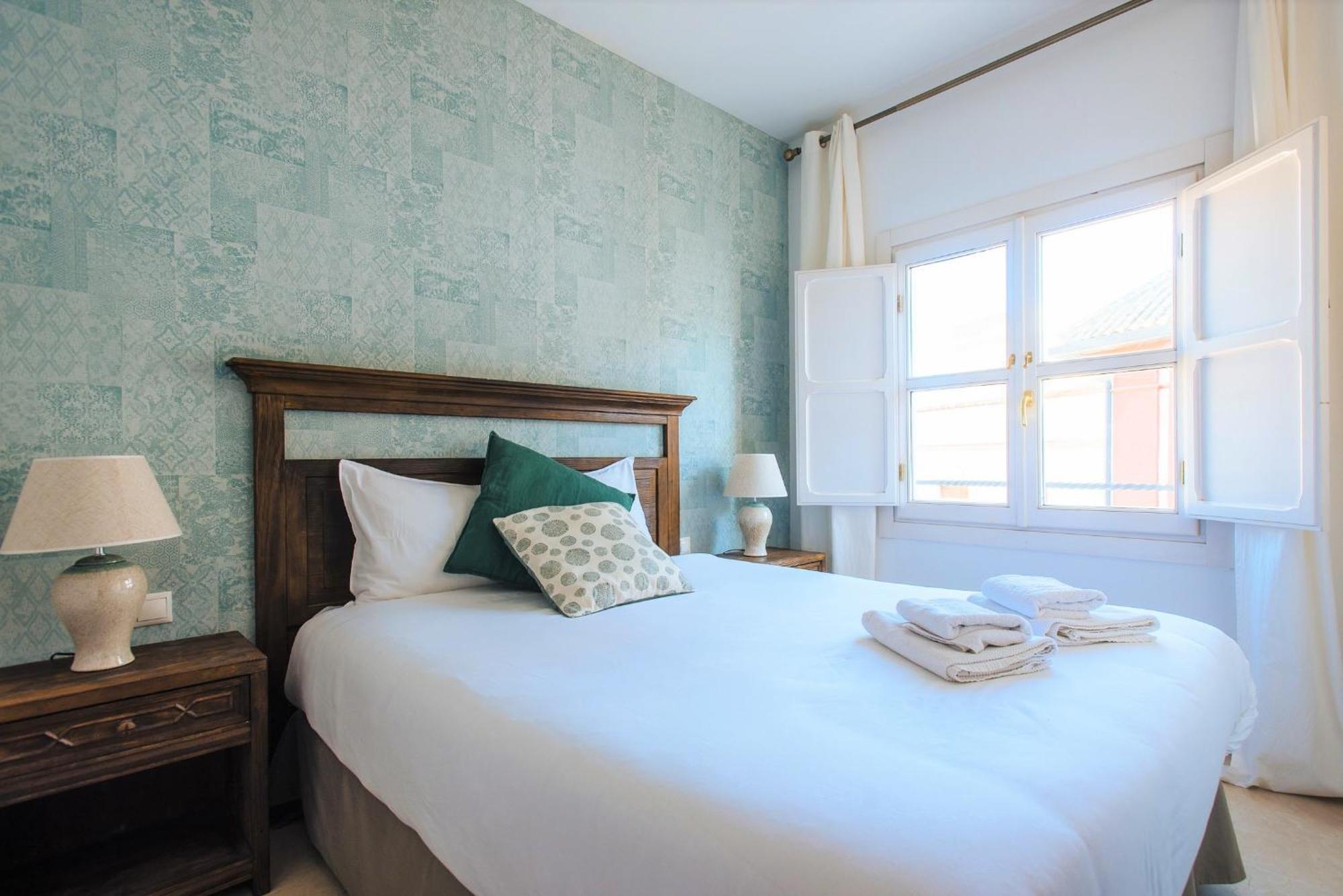 Hostly Orfila 3a-3b Exclusive Penthouse-center-fibre-parking Optional Appartement *